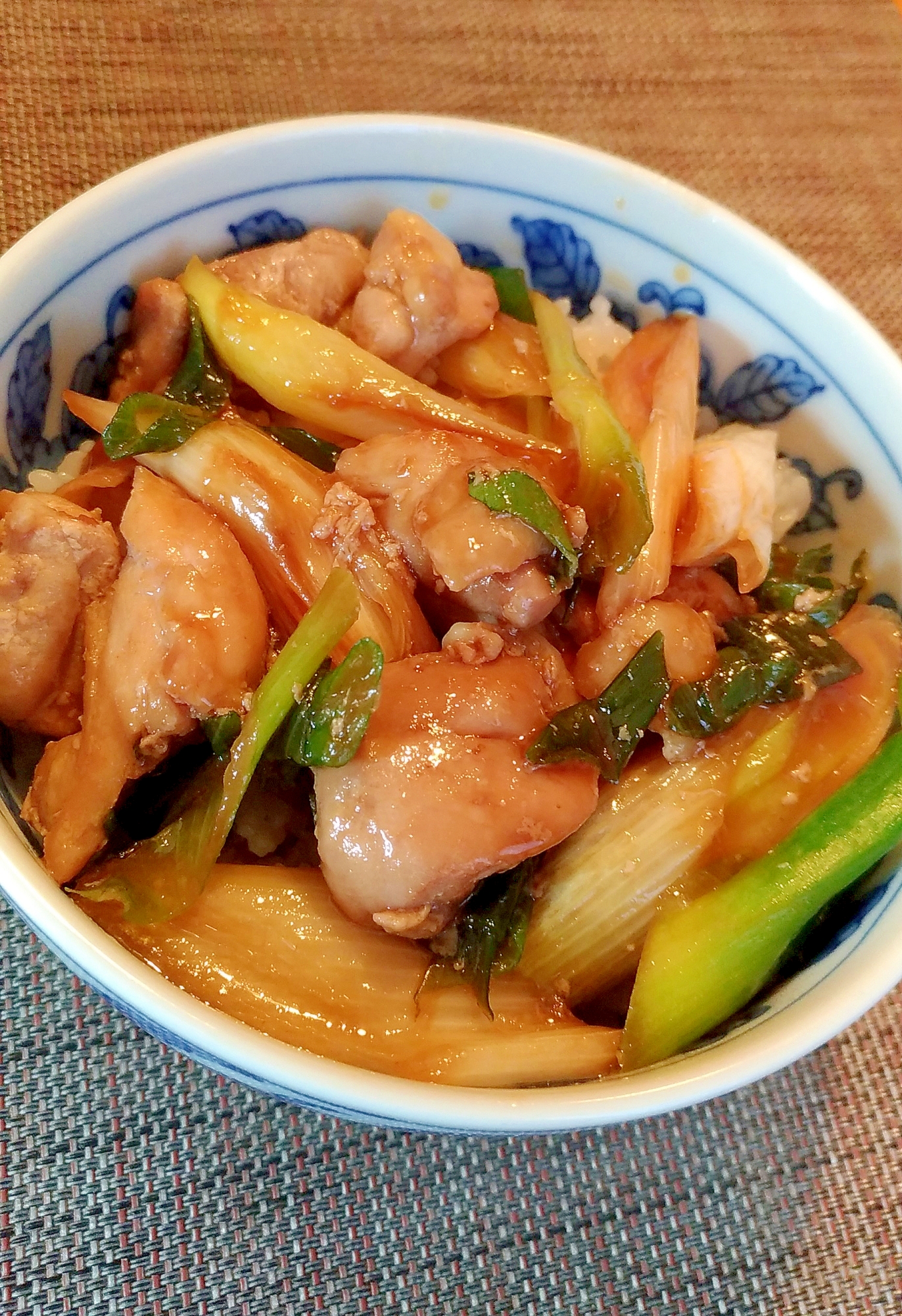 絶品☆深谷ねぎと鶏肉の照り焼き丼