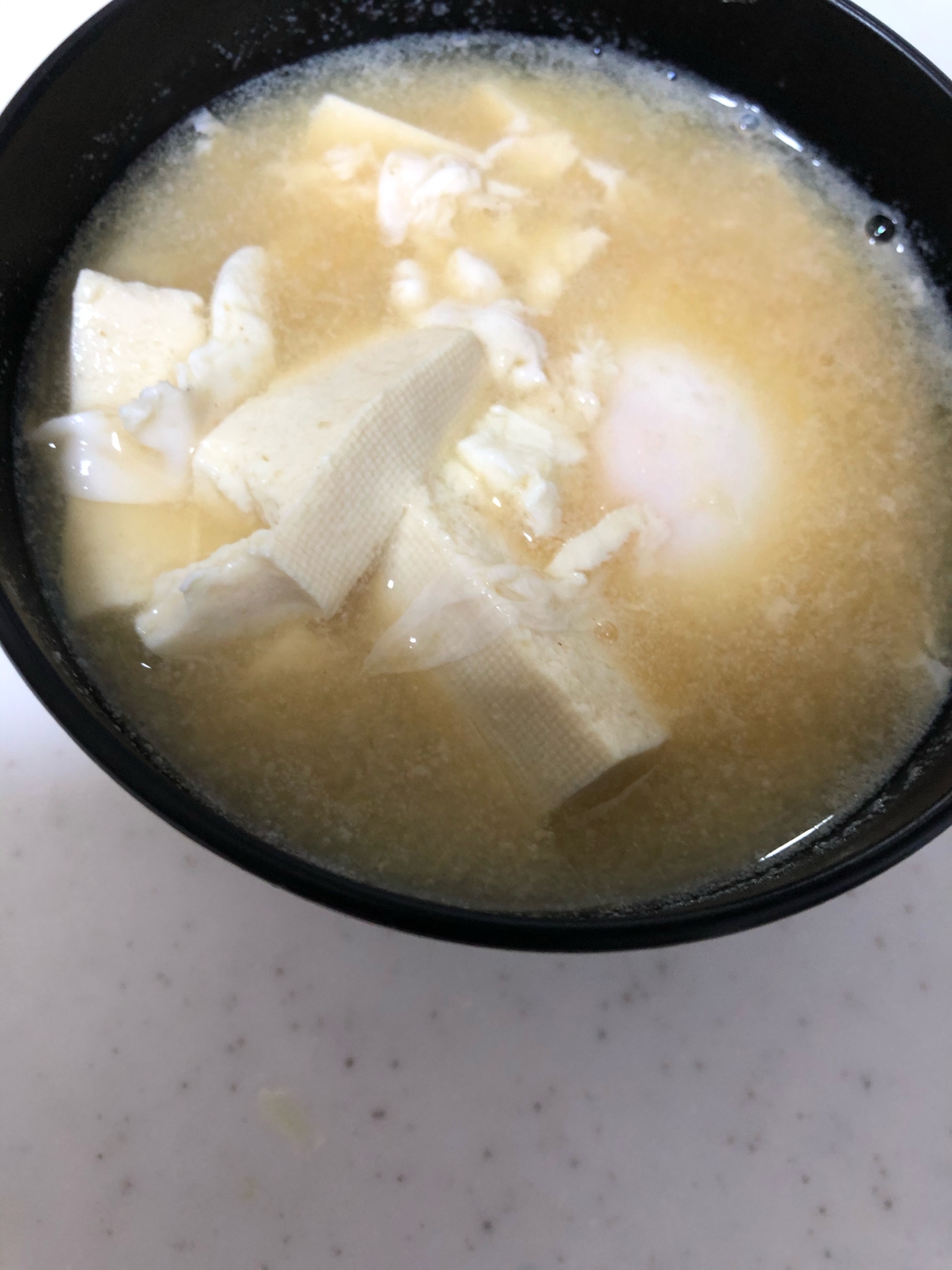 落とし卵と豆腐のお味噌汁(^^)