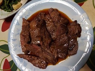 焼き肉ෆ˚ステーキ丼（わさび醤油たれ）