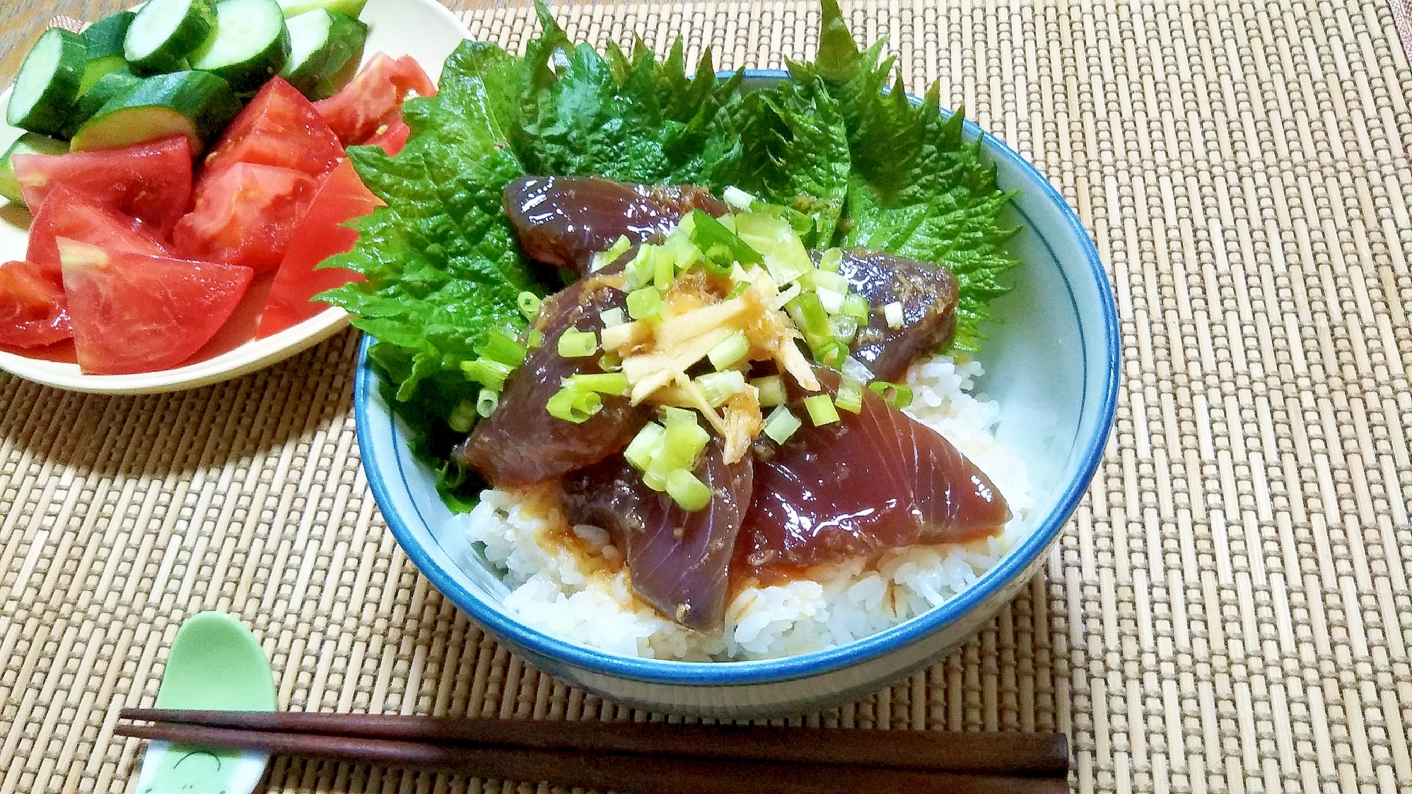 しょうがが効いてる【漬けかつお丼】