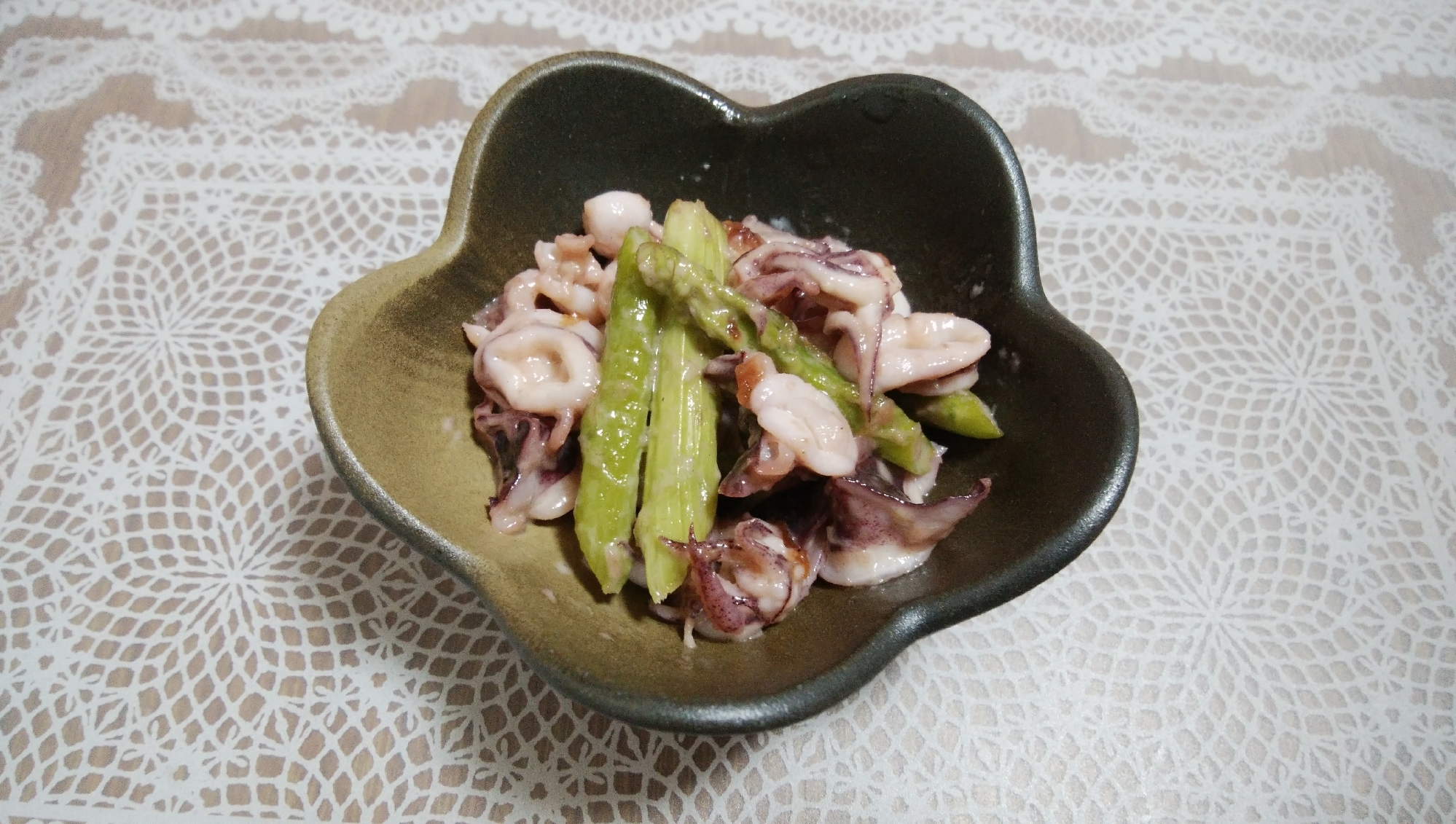 ヒイカとアスパラのマヨ醤油炒め レシピ 作り方 By Mamacream 楽天レシピ ヒイカとアスパラのマヨ醤油炒め レシピ 作り方 By Mamacream 楽天レシピ