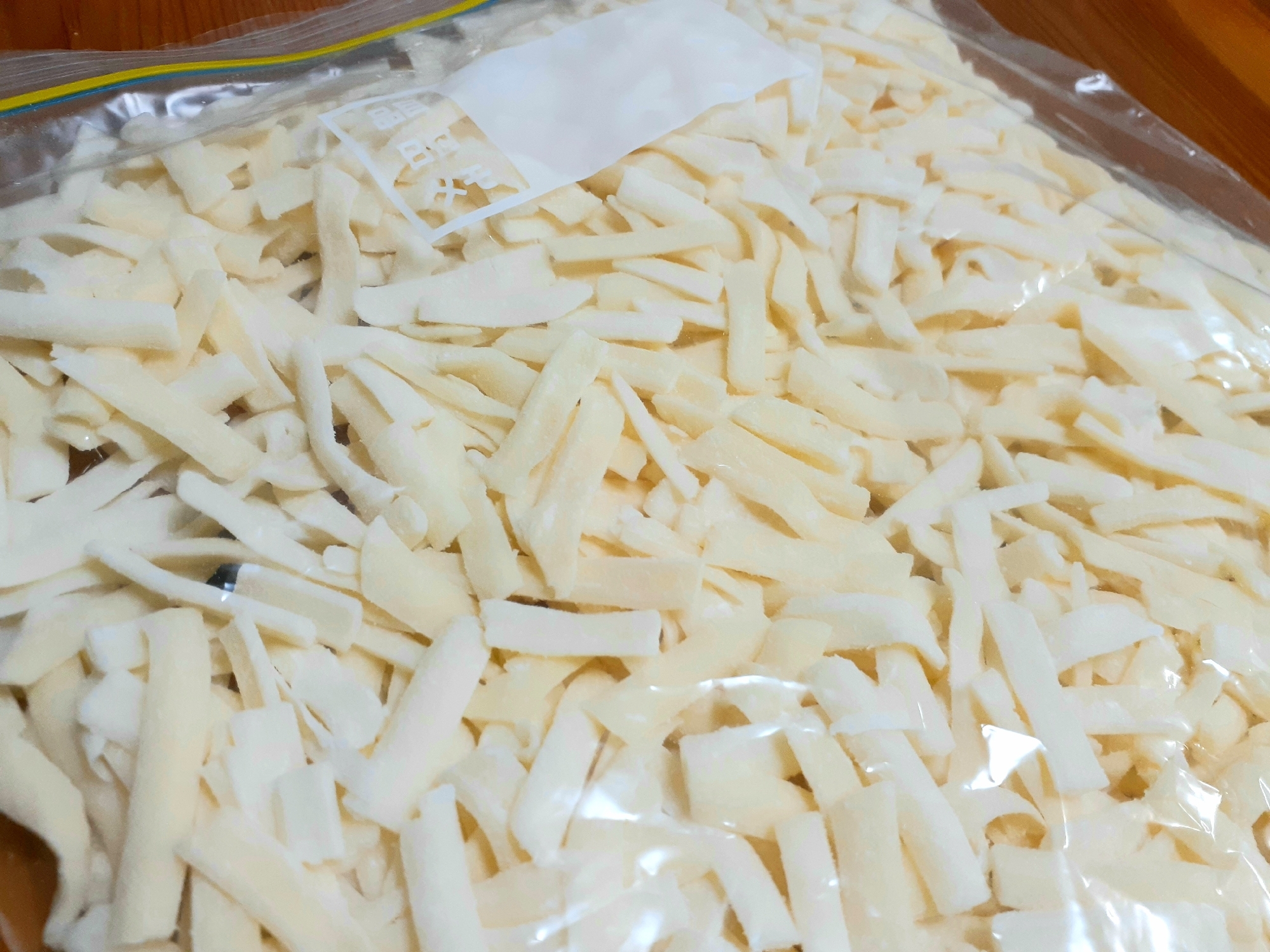 とろけるチーズ