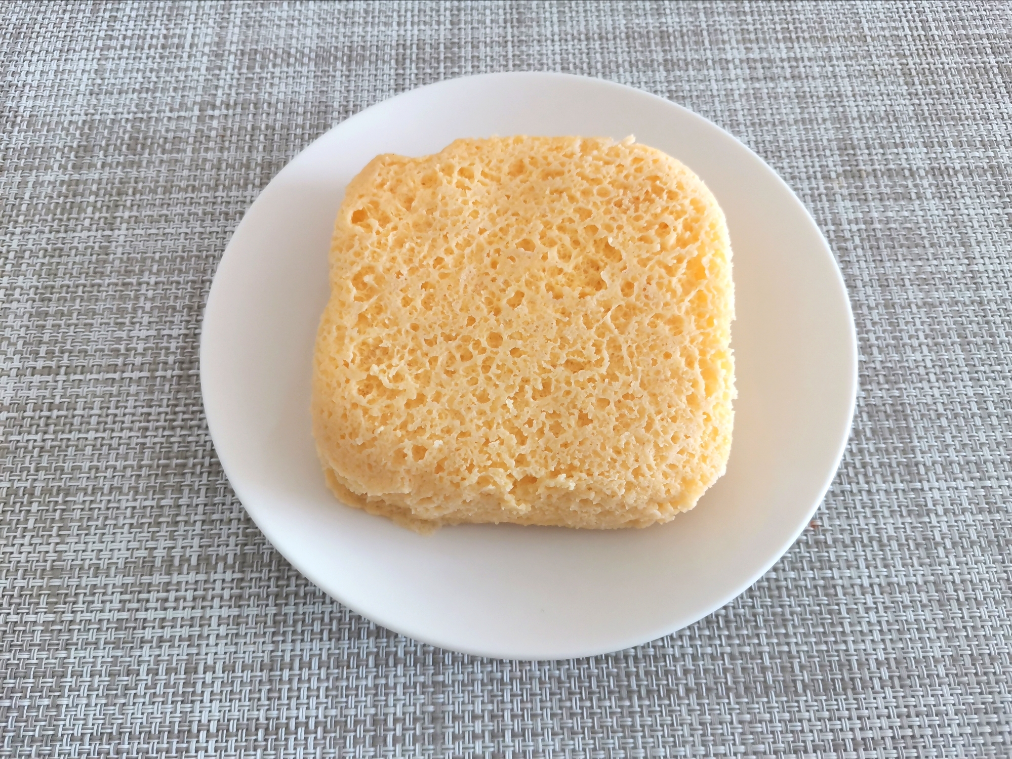 2分で作れる!レンジで簡単ケトパン