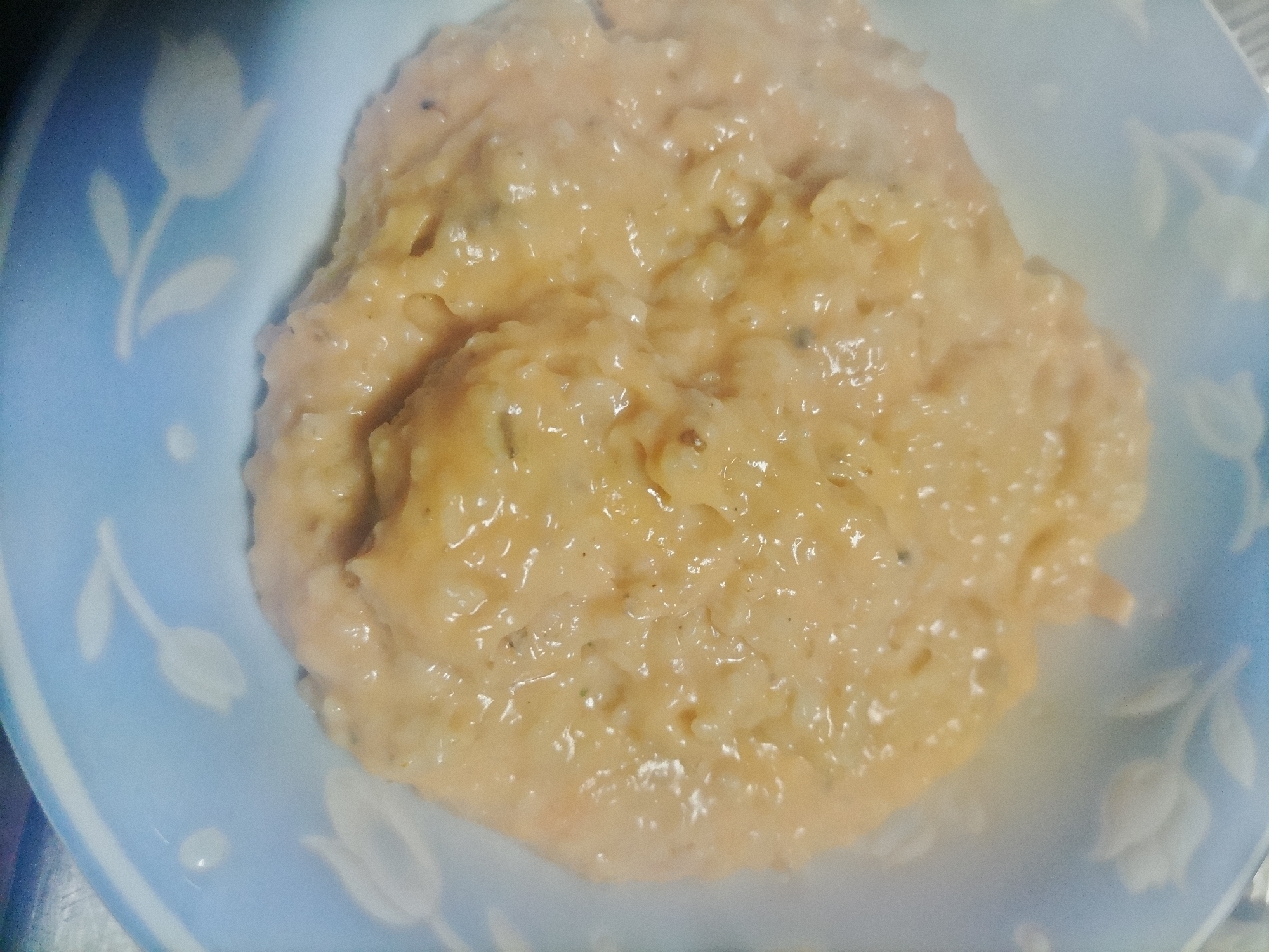 ポタージュでウインナートマトオートミールリゾット