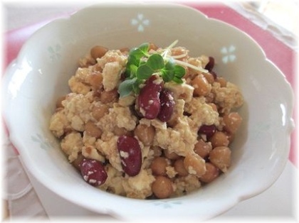 お味噌とめんつゆにお醤油でどんな味～と思いきゃちょうどいいお味（＾ｃ＾）　お豆腐がマイルドにしてくれて美味しかったです♪　体が喜ぶレシピありがとうございま＾＾*