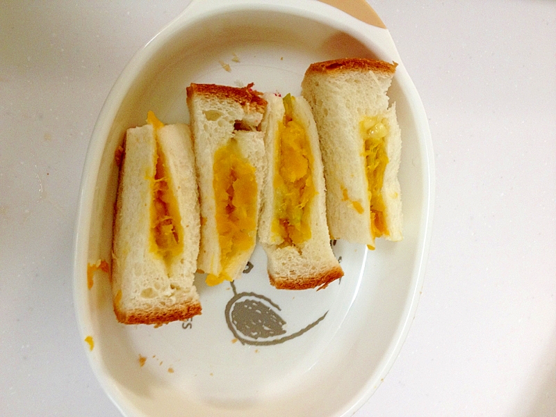 カボチャとチーズのサンドイッチ☆離乳食
