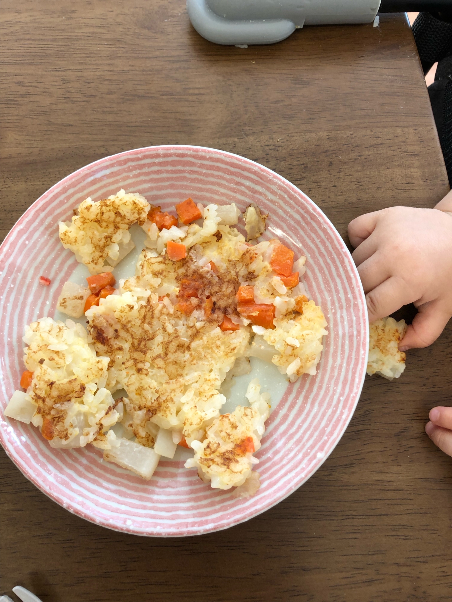 子どものつかみ食べに！ご飯のおやき風！