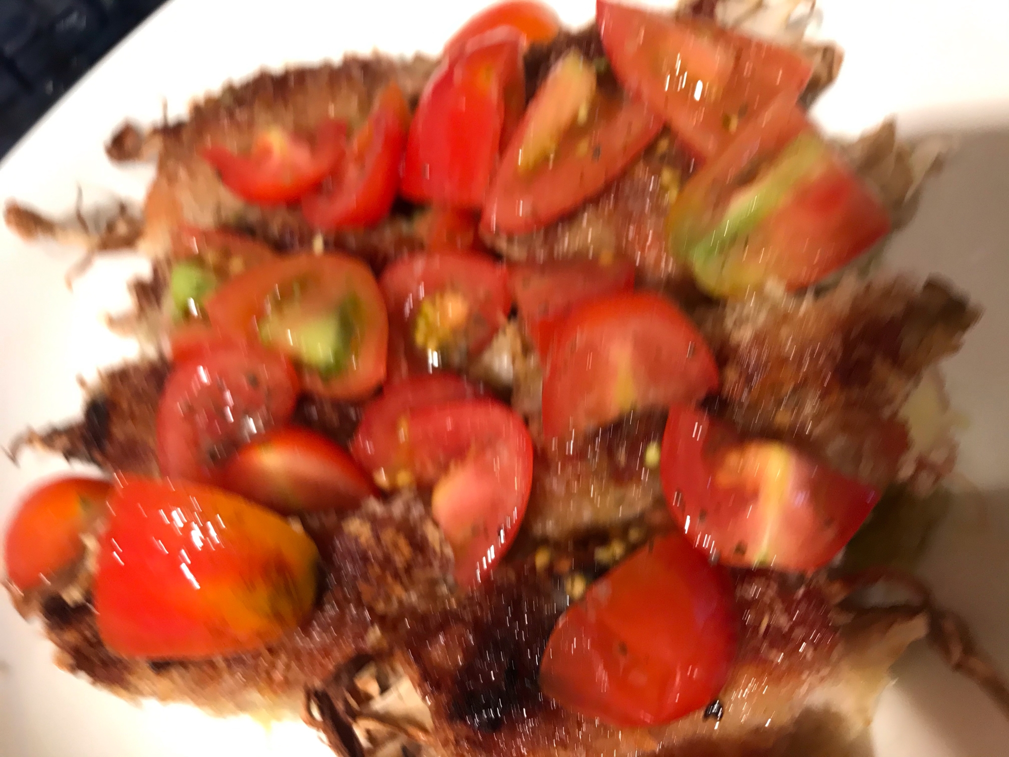 トマトたっぷりでさっぱり！舞茸肉巻きのパン粉焼き