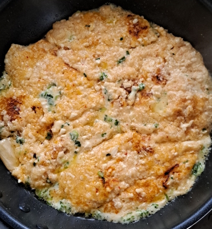 豆腐と片栗粉のモチモチ低糖質チヂミ♪キムチチーズ味