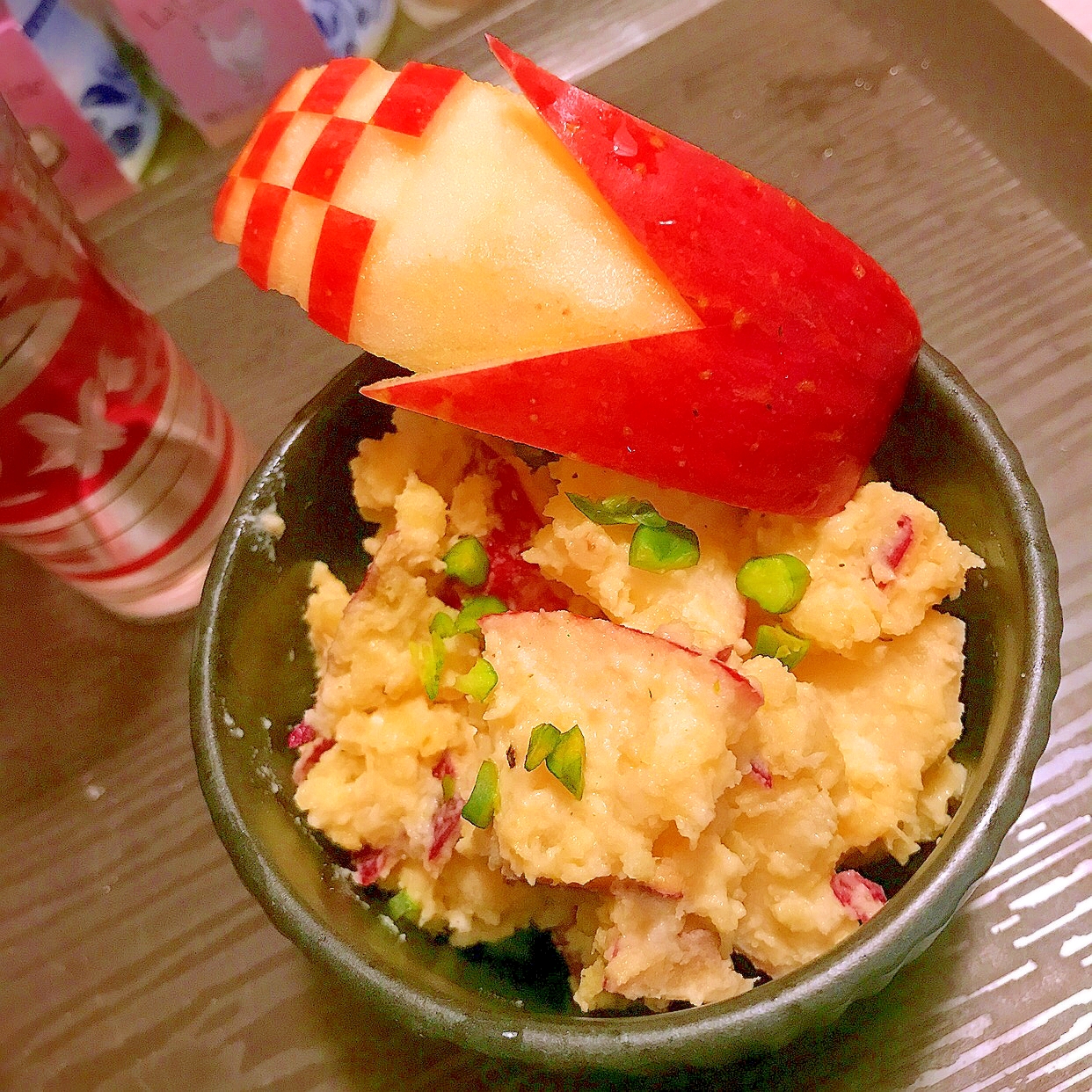 薩摩芋と林檎のチーズ風味ポテトサラダ