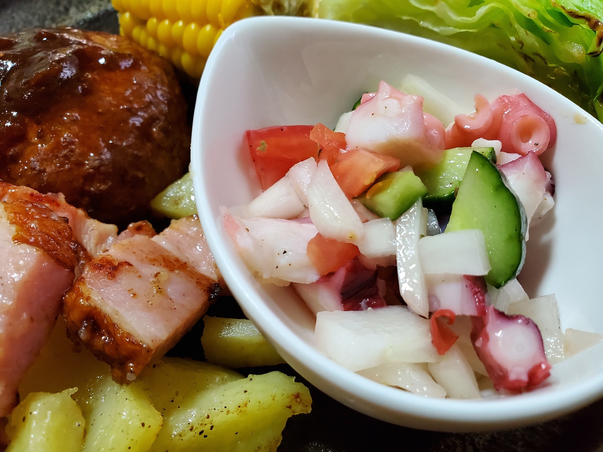 夏野菜とタコの冷製サラダ