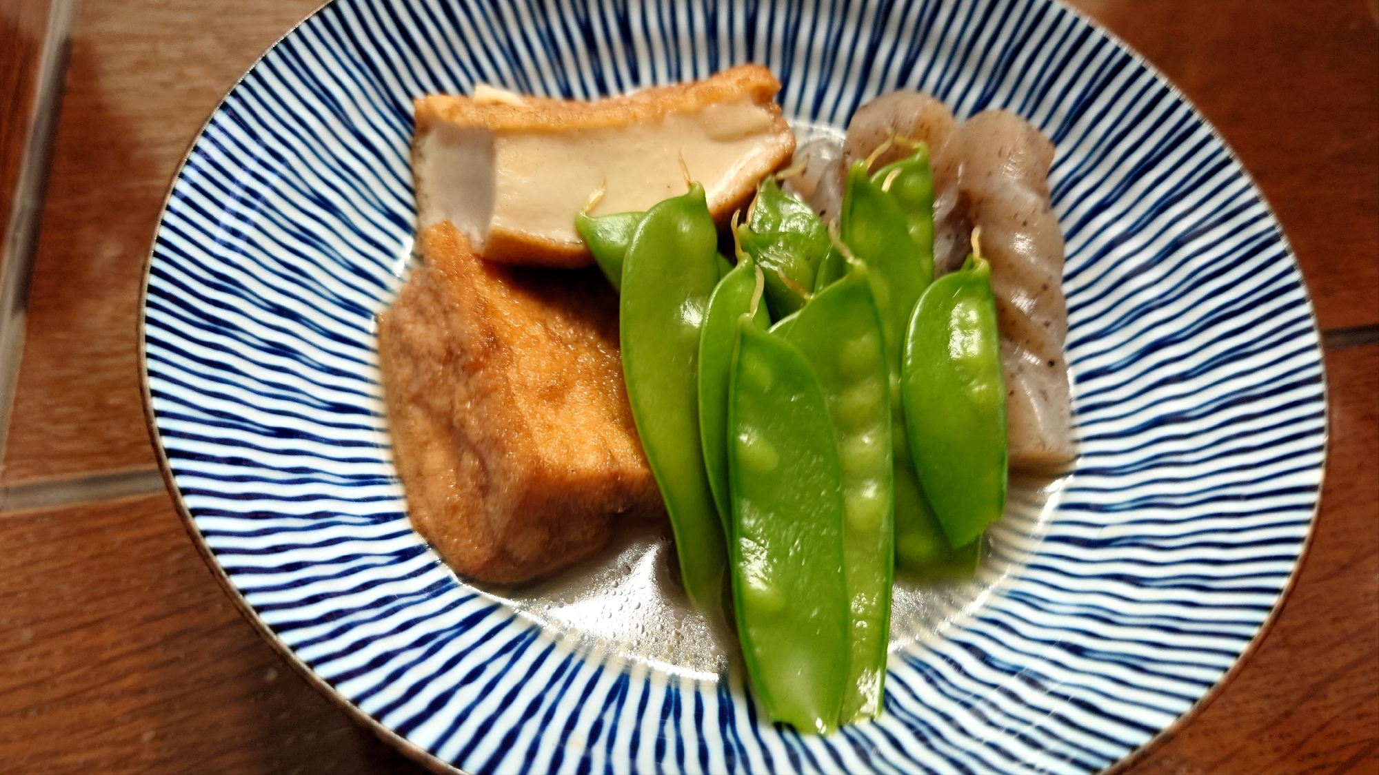 絹揚げとこんにゃくの煮物