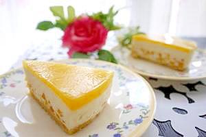 桃缶de☆レアチーズケーキ(*✪∇✪*)