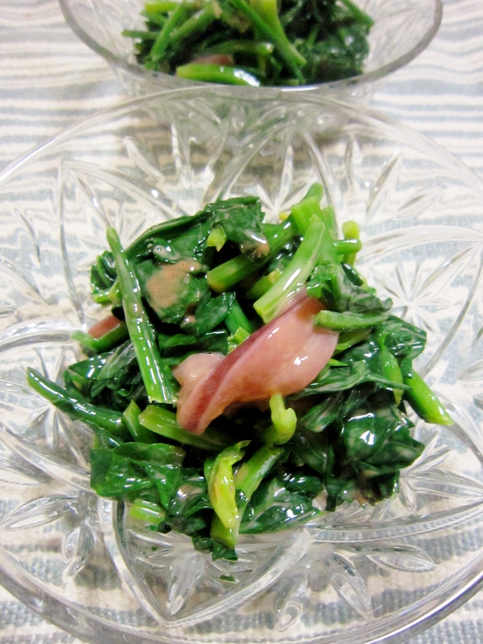 簡単おつまみ ほうれん草の塩辛和え レシピ 作り方 By ｙａｍａｔ 楽天レシピ