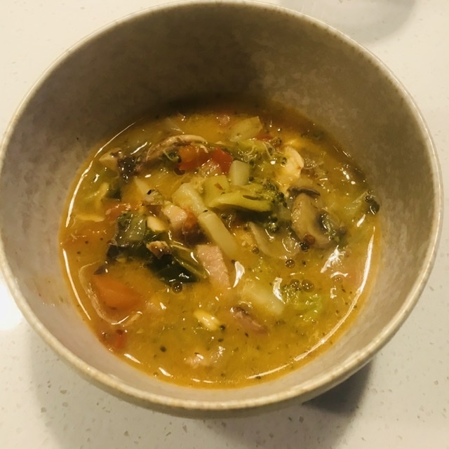 野菜たっぷり！鯛のスモークフィッシュスープ