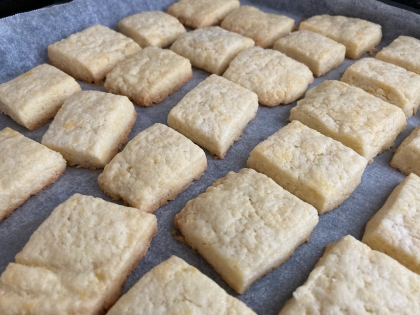 美味しくて簡単！めんどくさがりなので型抜きは包丁でやっちゃいました^_^