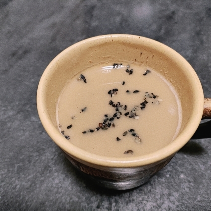 黒すりごまときな粉を入れて美味しく頂きました(*^-^*)
ご馳走様でした♪