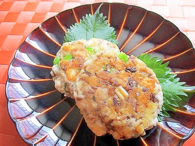 ヘルシー&節約おかず♪はんぺん鯖ーグ