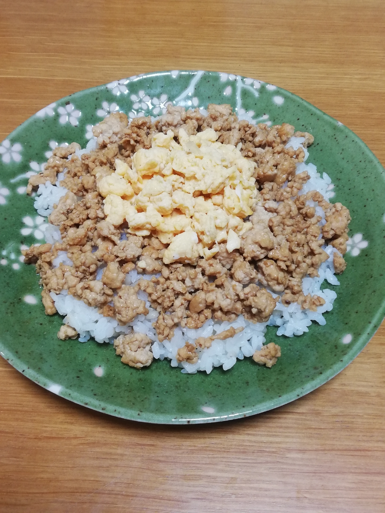 簡単焼肉のたれで鶏そぼろ