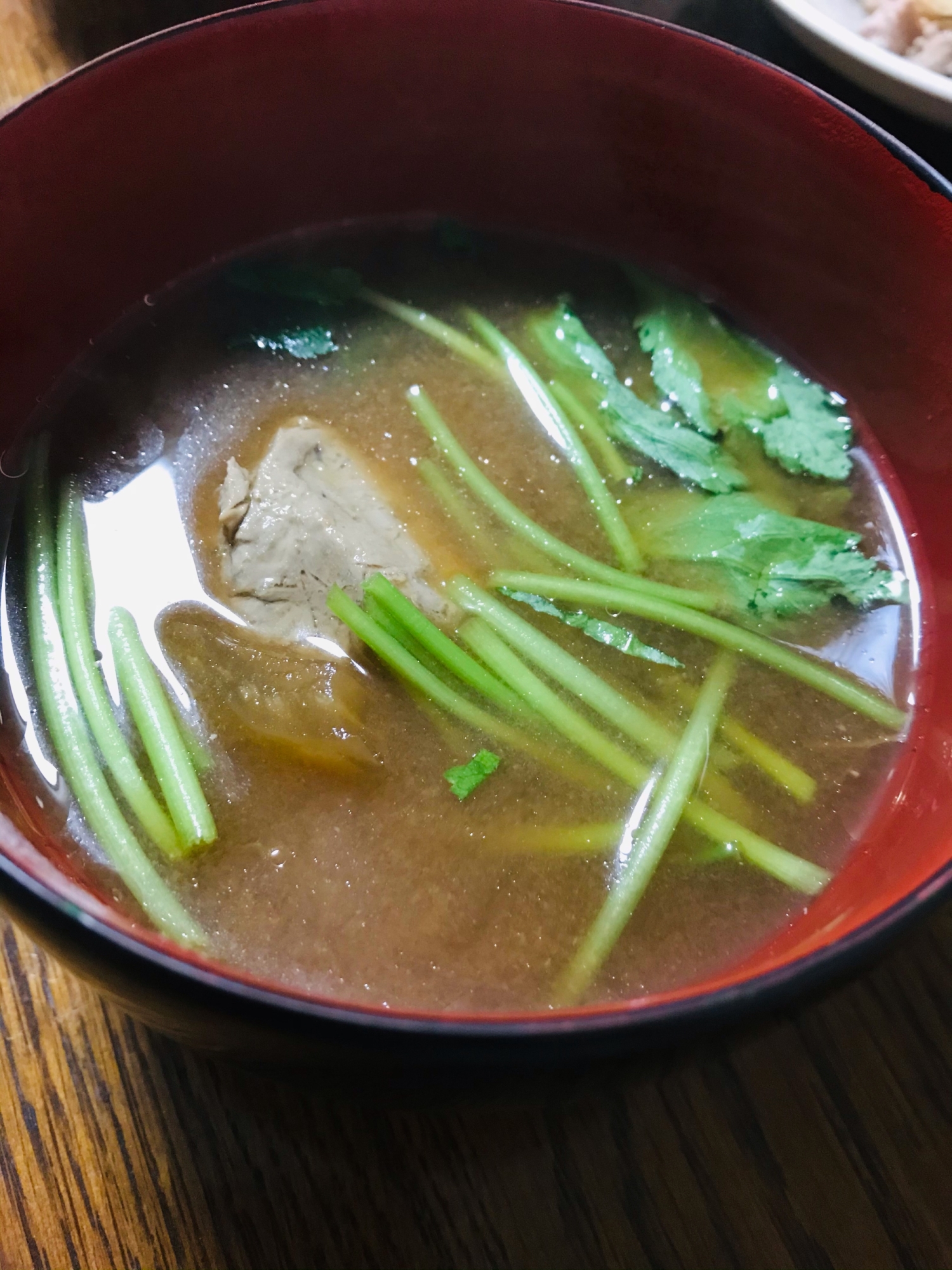 イワシつみれとミツバ味噌汁