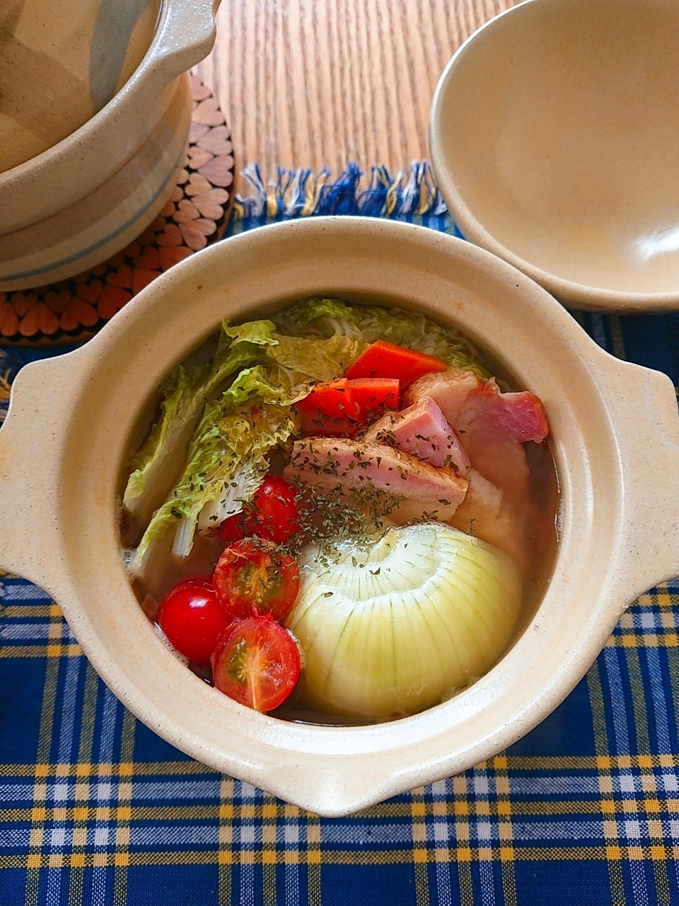 超簡単 夜食は野菜スープ ベーコンで旨味アップ レシピ 作り方 By Pekomayu 楽天レシピ
