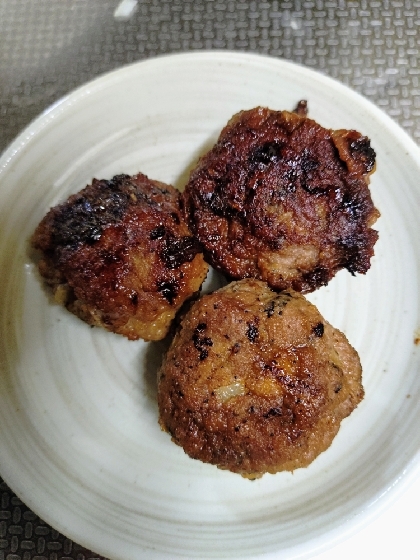 豚ひき肉で作る、照り焼き風つくね！