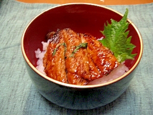 生臭みゼロ！イワシの蒲焼き丼