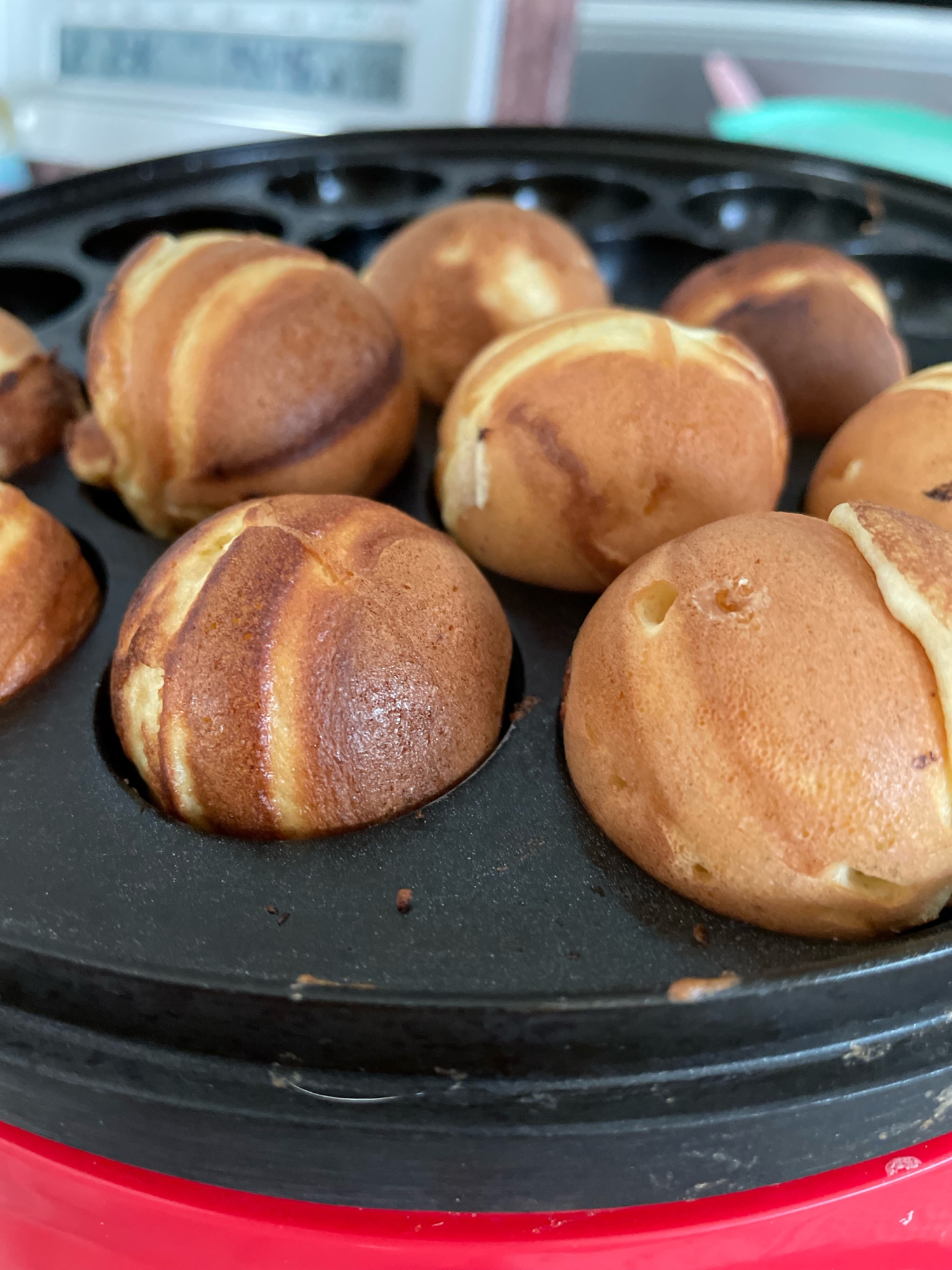 たこ焼き器でベビーカステラ