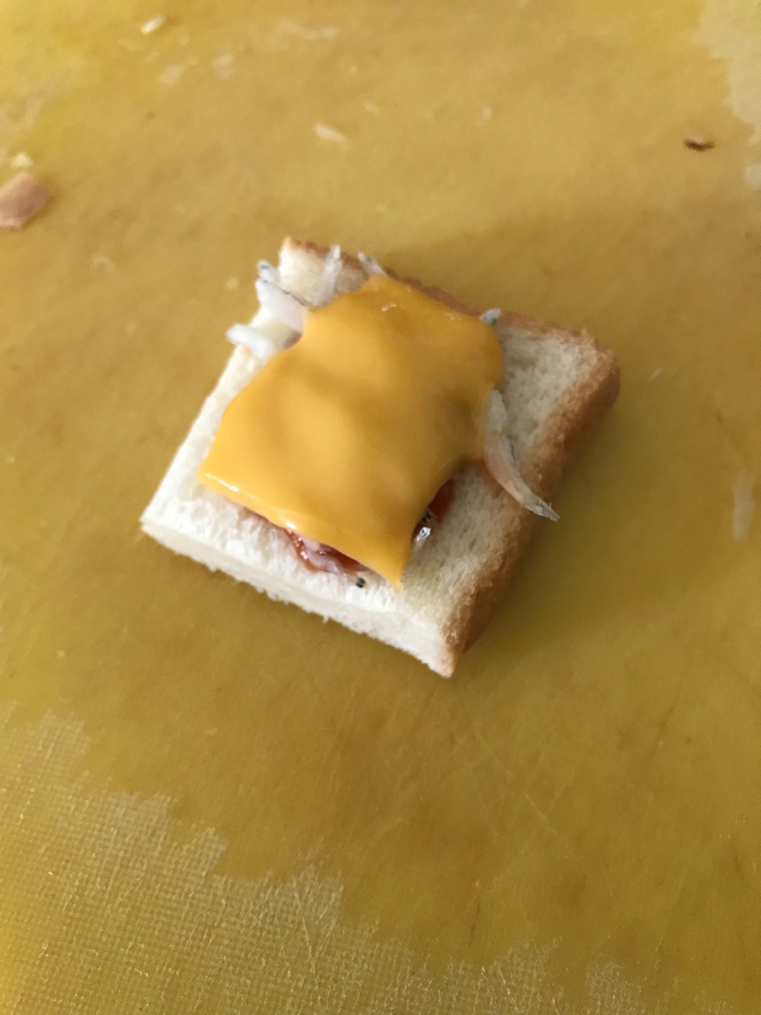 じゃこチーズトースト