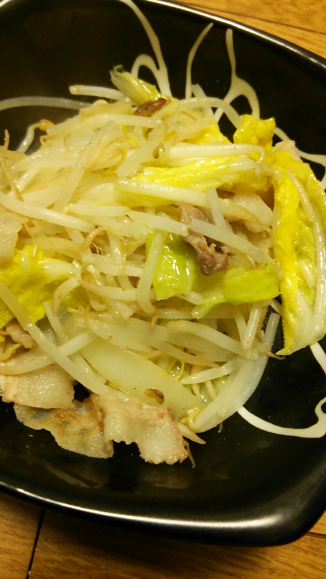 豚肉と白菜とモヤシのナンプラー＋花椒塩炒め