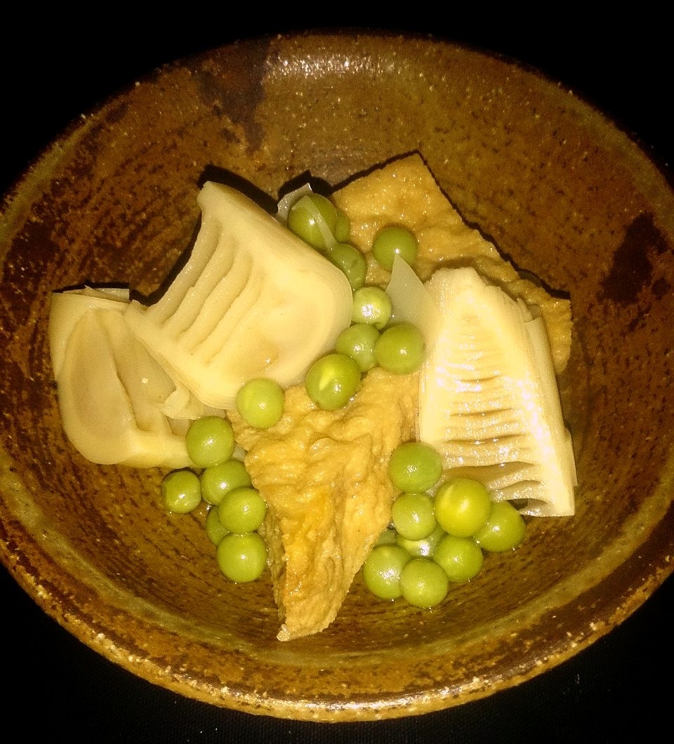 えんどう豆と筍の煮物