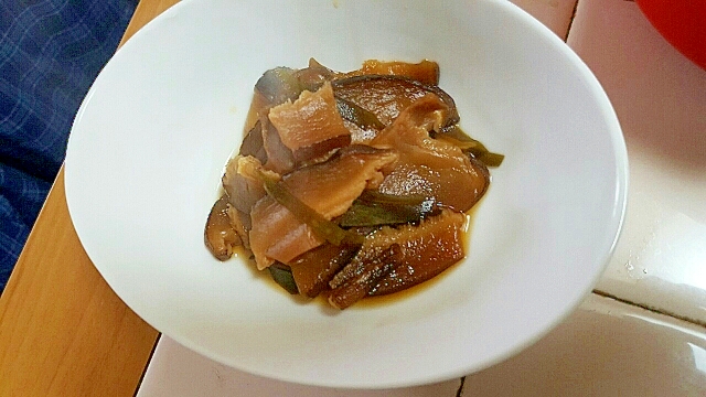 ご飯に合う 具にも活躍 干し椎茸の旨煮 レシピ 作り方 By Tokeiya Japan 楽天レシピ ご飯に合う 具にも活躍 干し椎茸の旨煮 レシピ 作り方 By Tokeiya Japan 楽天レシピ