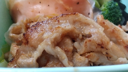 写真が分かりづらくてスミマセン(;^_^A  お弁当に入れました！香ばしくって、甘辛でご飯がすすみます。ごちそうさまでした！