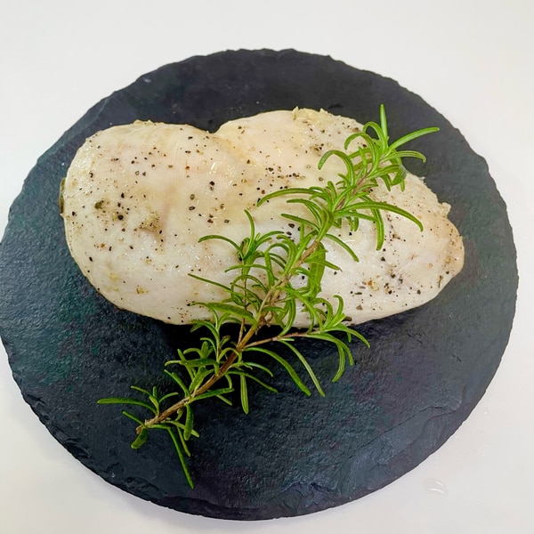 ルクエでレンチン ローズマリー香るサラダチキン レシピ 作り方 By もふ 楽天レシピ ルクエでレンチン ローズマリー香るサラダチキン レシピ 作り方 By もふ 楽天レシピ