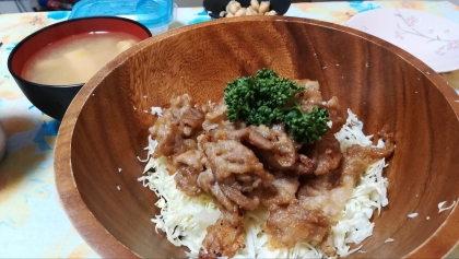 甘い味付けで美味しかったです(^^) 細切れなのでほぐしながらあげるのが難しくてダンゴになっちゃいましたが、鶏肉に比べると火の通りが良く安心して食べられました◎