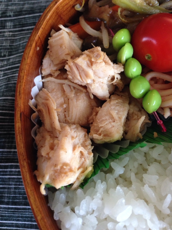 お弁当  レンジ蒸し鶏のナムル:723