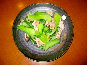 豚バラ肉とチンゲン菜の炒め物
