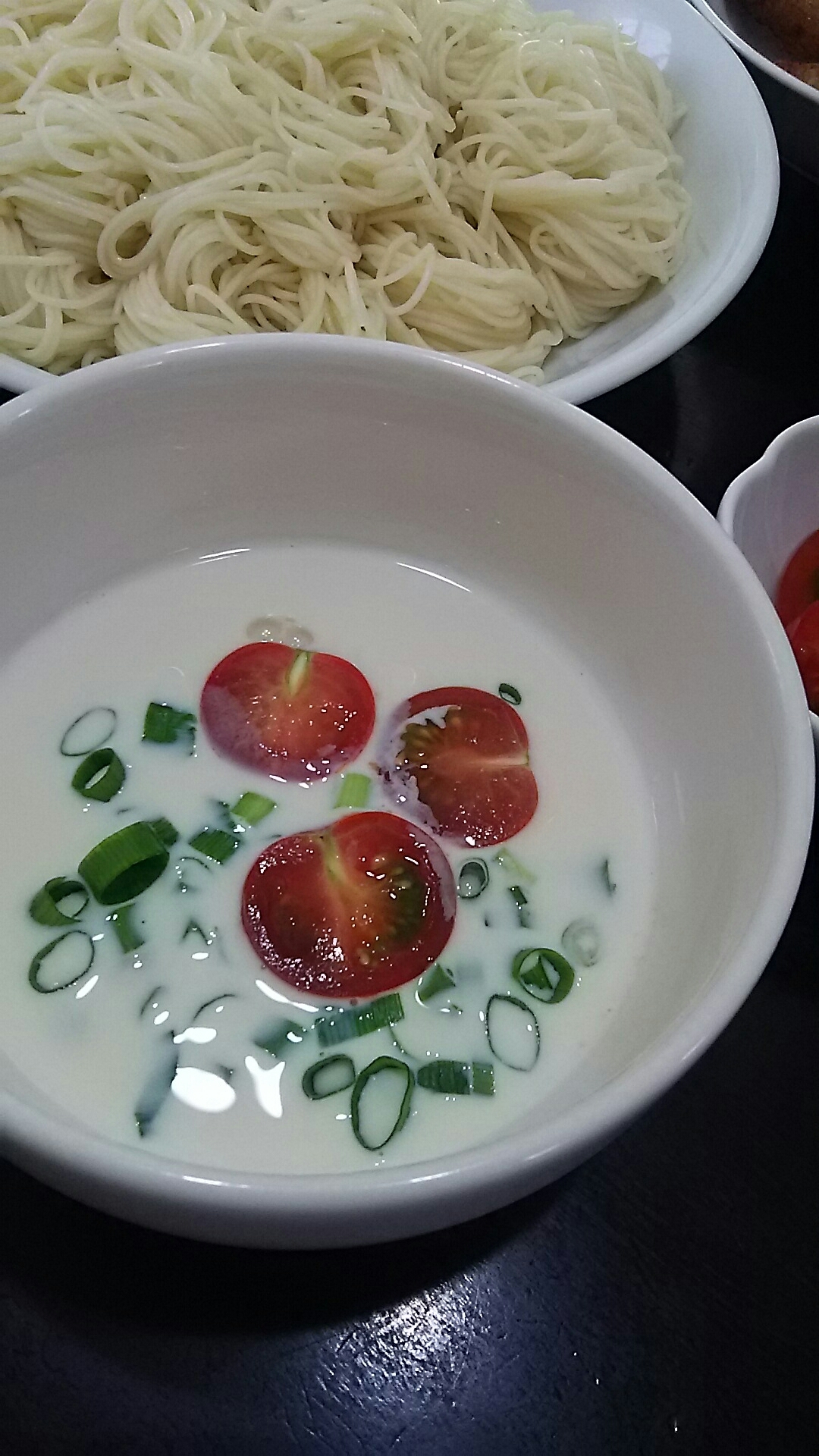 トマト入り豆乳つゆで頂くそうめん レシピ 作り方 By シェリママ 楽天レシピ