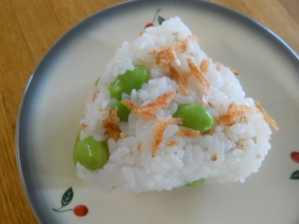 枝豆とゴマの混ぜご飯