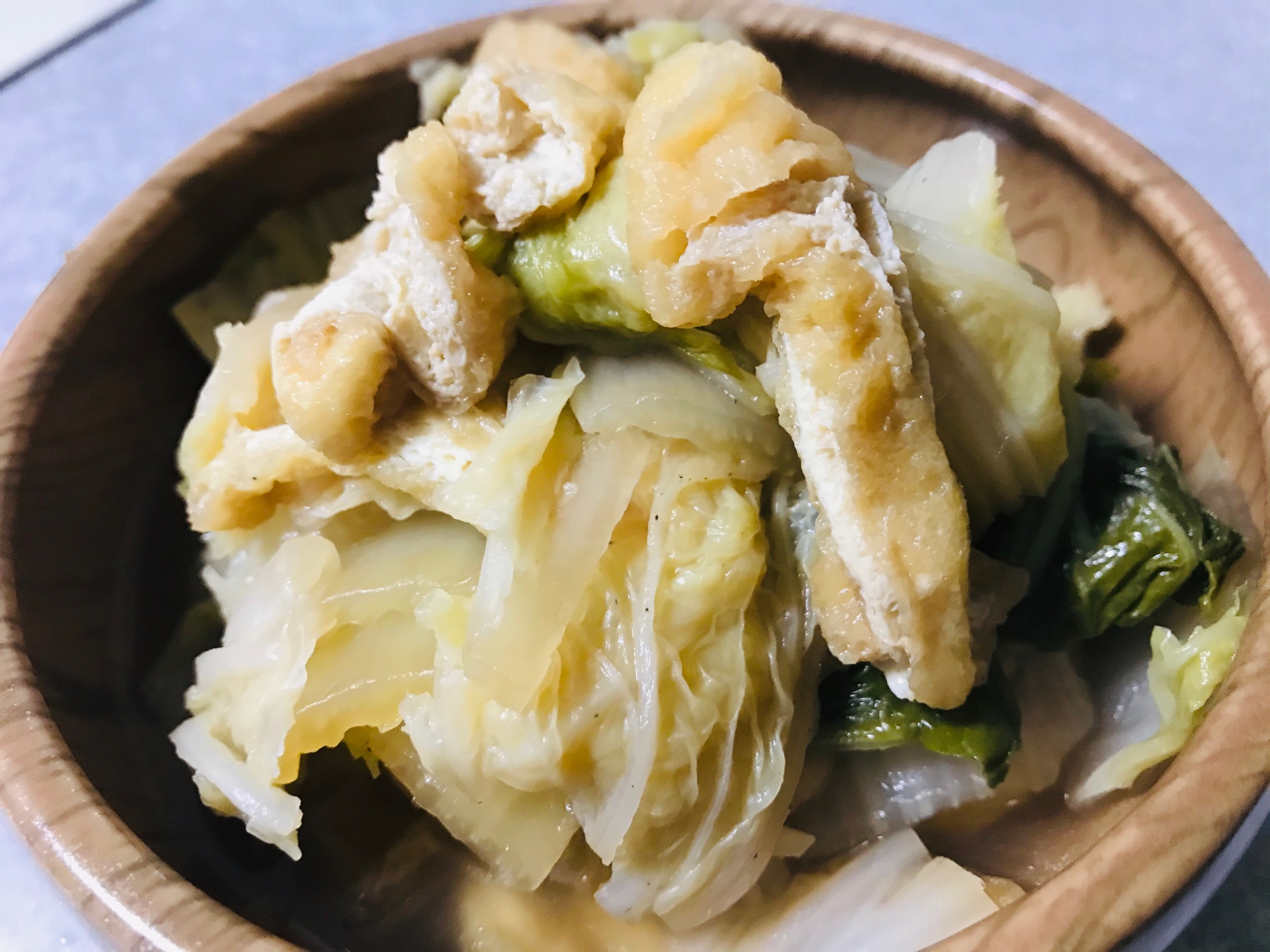 お袋の味 白菜と油揚げの煮物 レシピ 作り方 By あざらしパパ 楽天レシピ