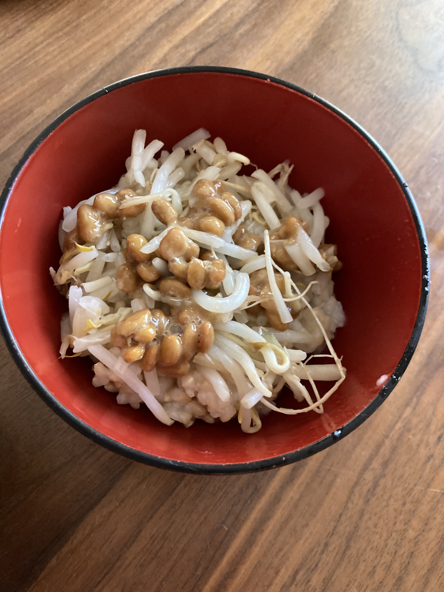 納豆ともやしの玄米混ぜ合わせご飯