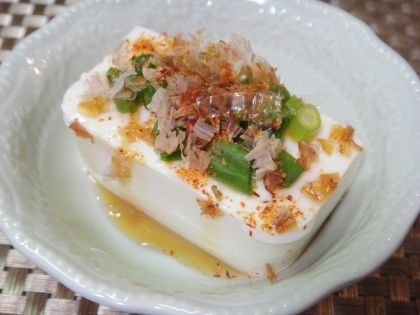 豆腐が淡白だから七味多めが美味しいですね♪素敵なレシピありがとうございました。ごちそうさまでした(*^^*)