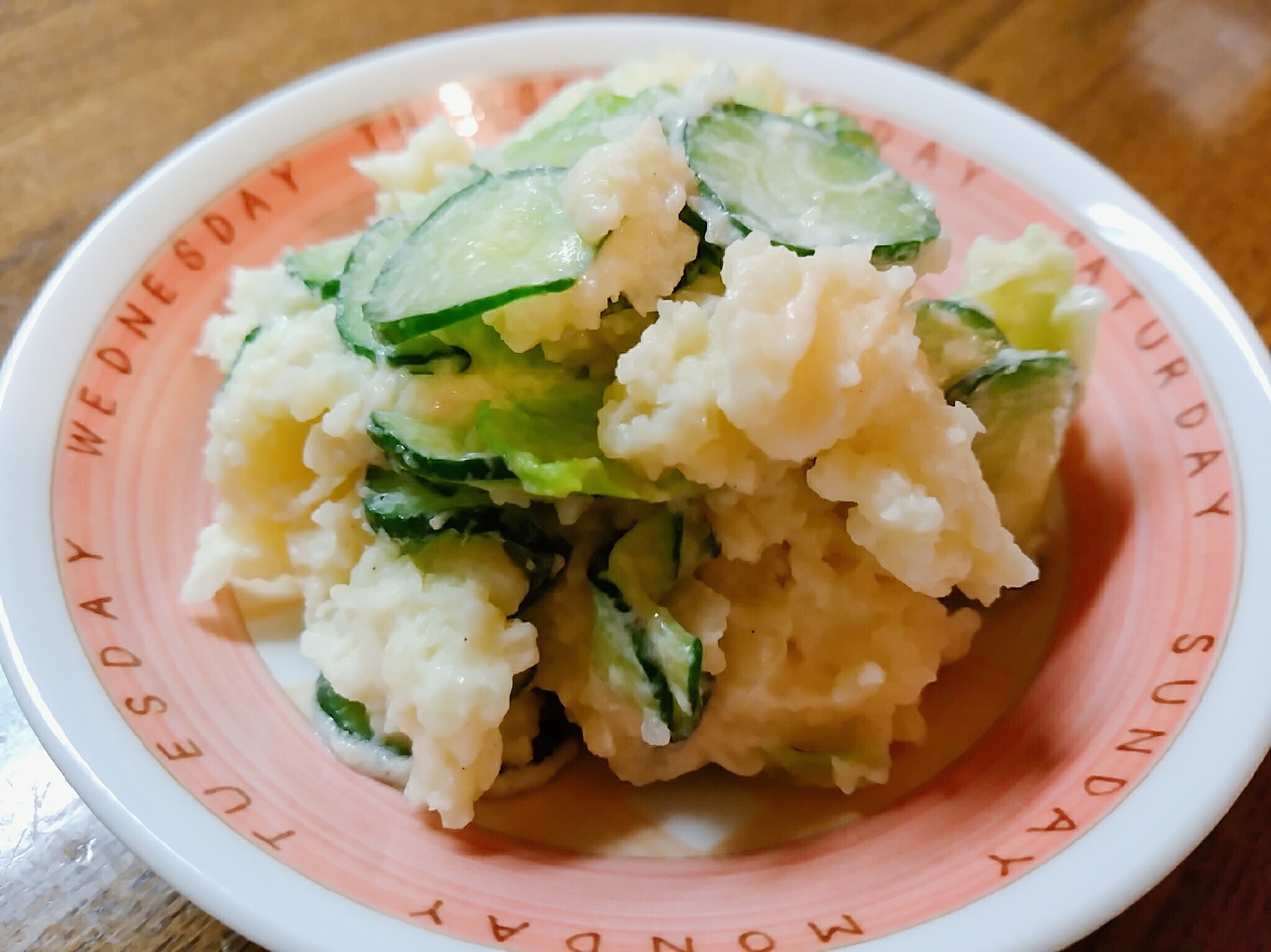 胡瓜とキャベツのポテトサラダ