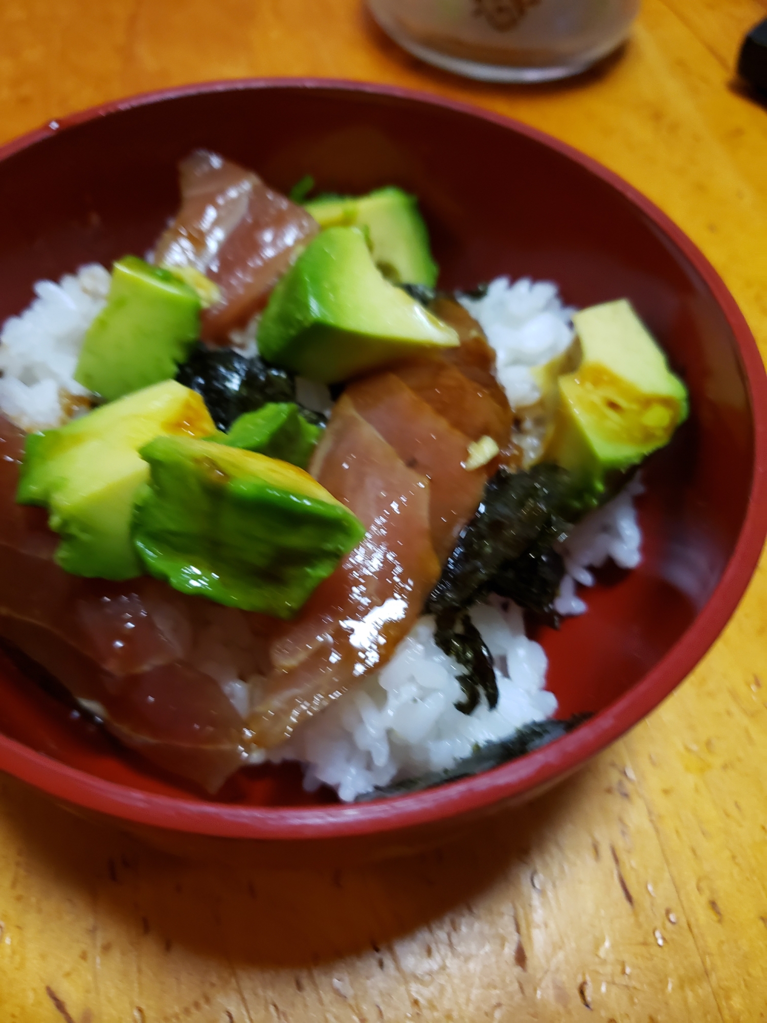 まぐろのアボカドの丼♪