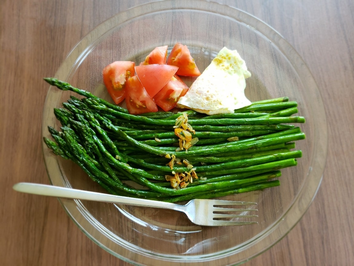 【独居自炊】細いアスパラガスのソテー