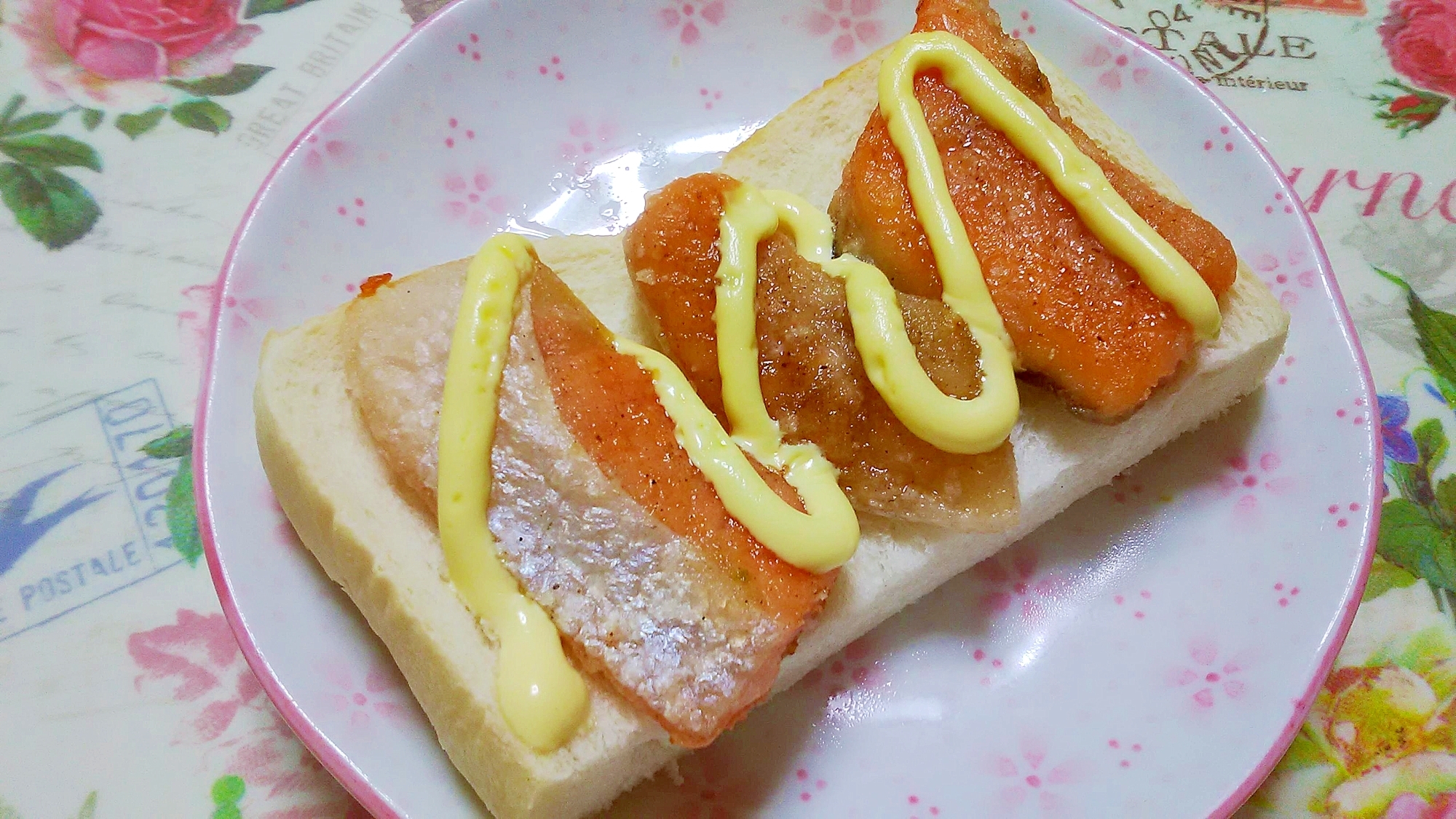 焼き鮭のマヨネーズトースト