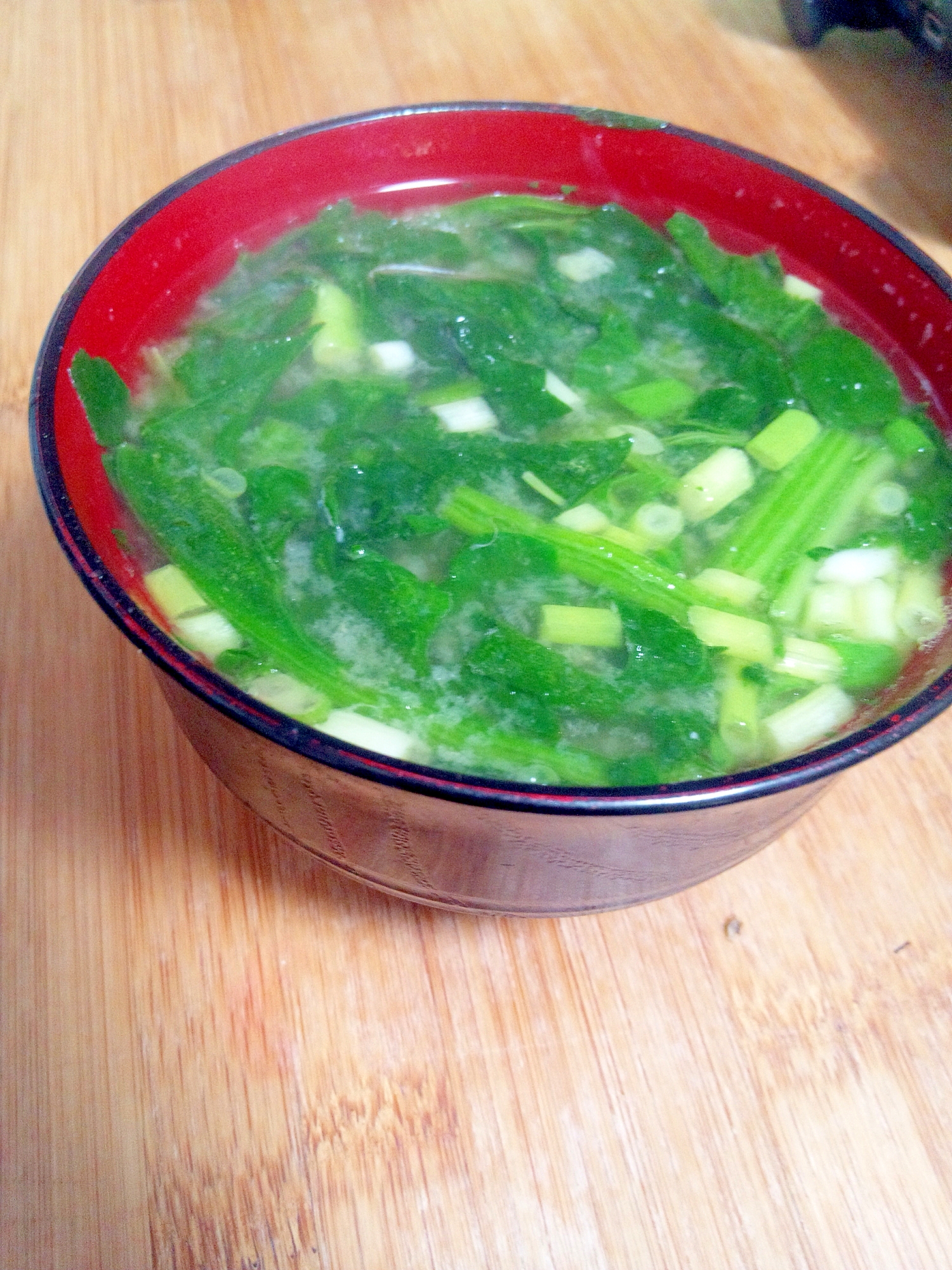 小松菜とねぎの味噌汁
