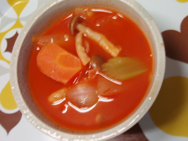 超簡単トマトスープ