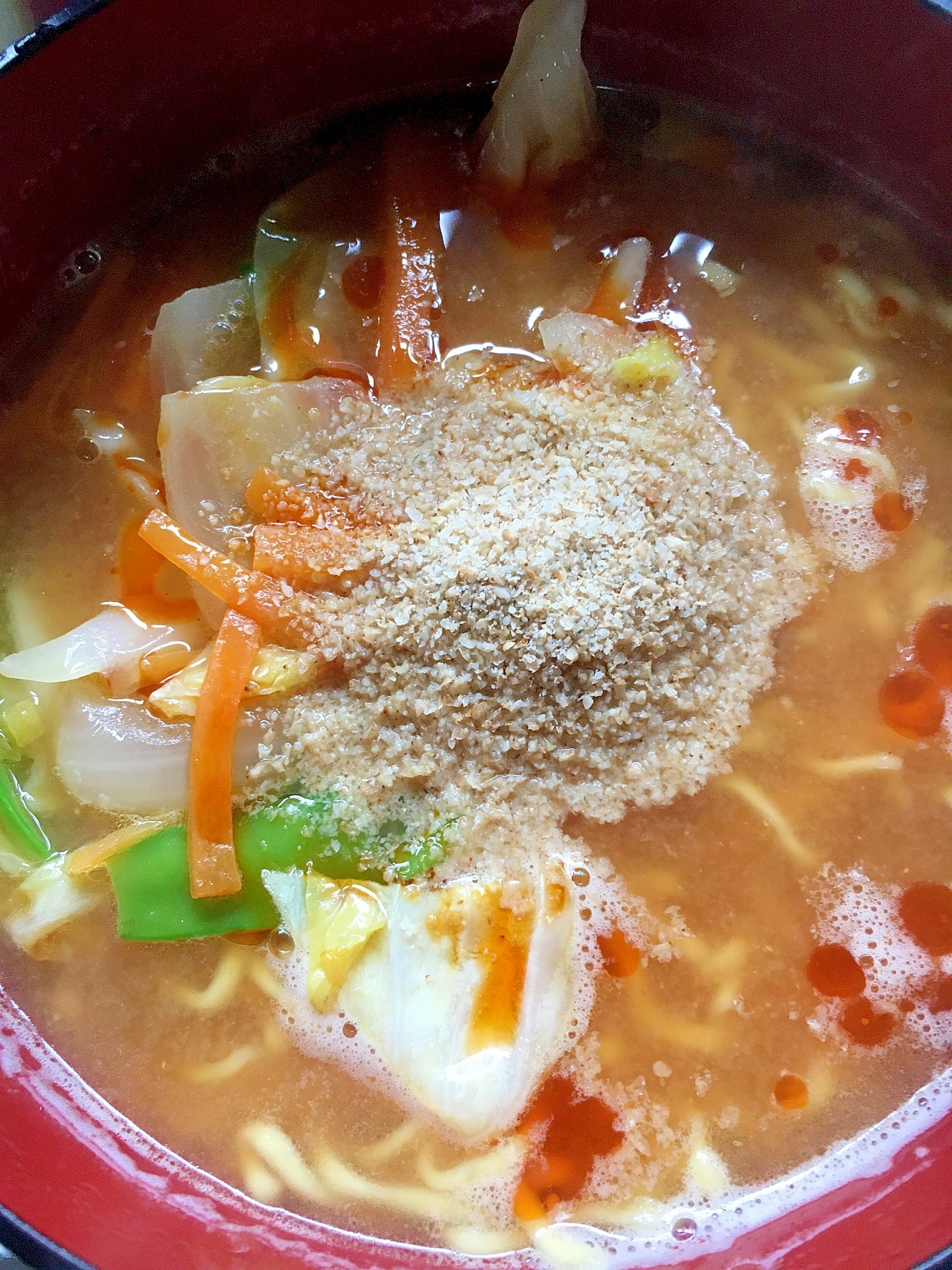 簡単野菜胡麻味噌ラーメン