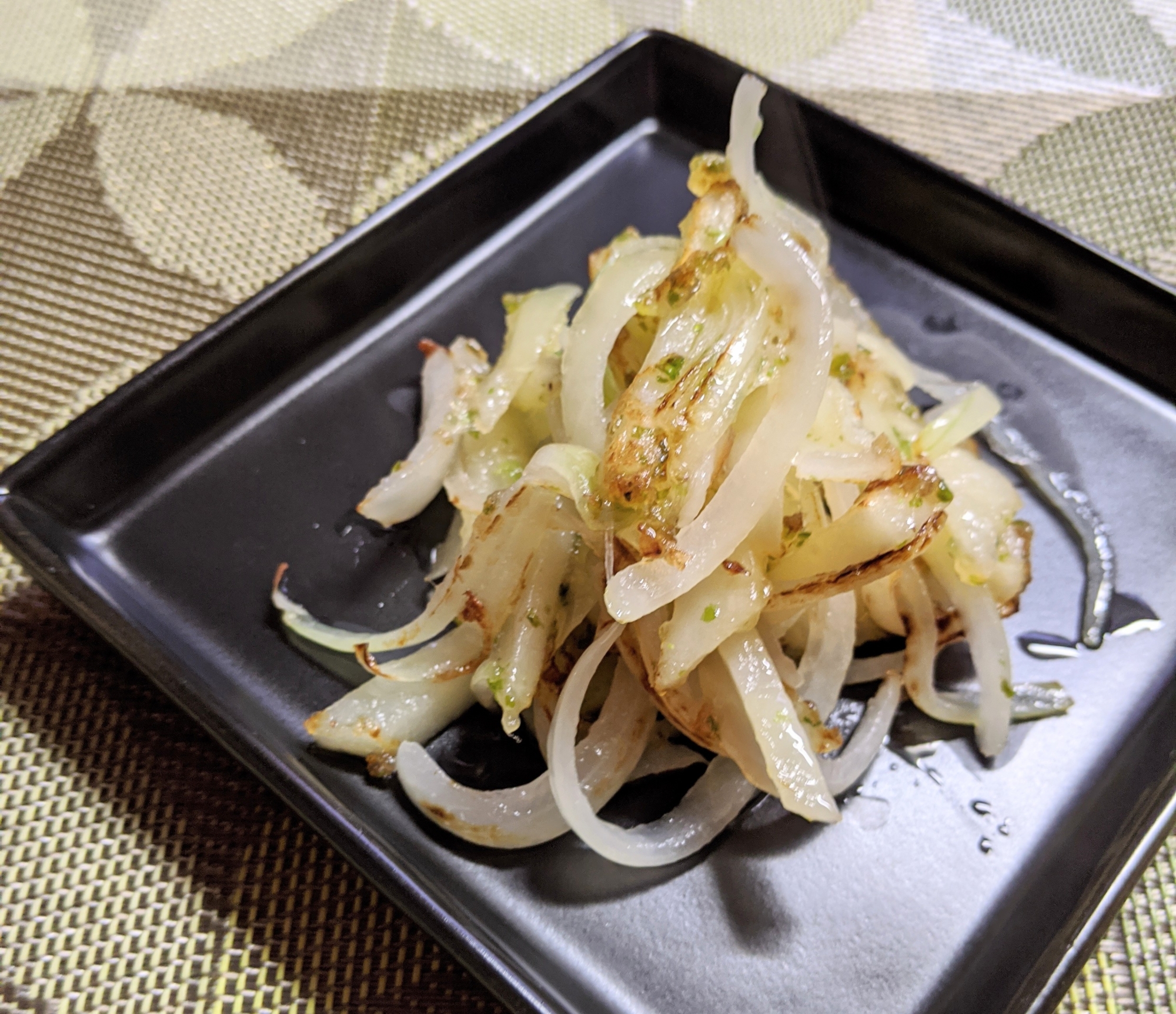 じゃが芋と玉ねぎで、海苔炒め